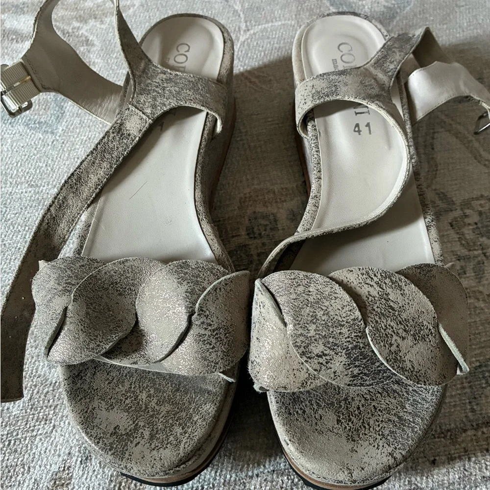 Cordani Made In Italy Suede Platform Sandals Size 41